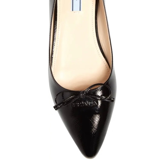 Authentic Prada Bow Logo Pointed Toe Flat - Picture 4 of 7